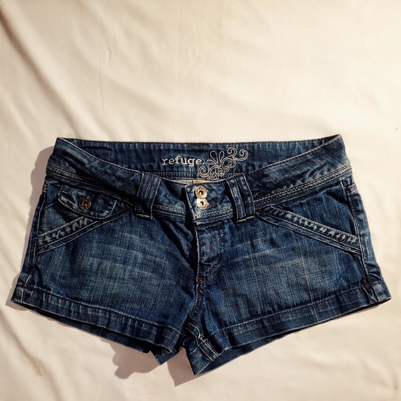 refuge Pants - Refuge size 9 blue jean shorts